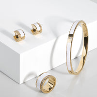 gold-white-stainless-huggie-earrings-hypoallergenic-boucles-oreilles-blanc-or-acier-inox-hypoallergénique-T216E001-MIA