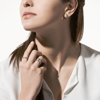 square-huggie-earrings-stainless-hypoallergenic-boucles-oreilles-carrées-hypoallergéniques-acier-inox-MIA