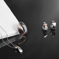 stainless-modern-twist-pendant-necklace-pendentif-moderne-acier-inox-T416P004ARROMIA