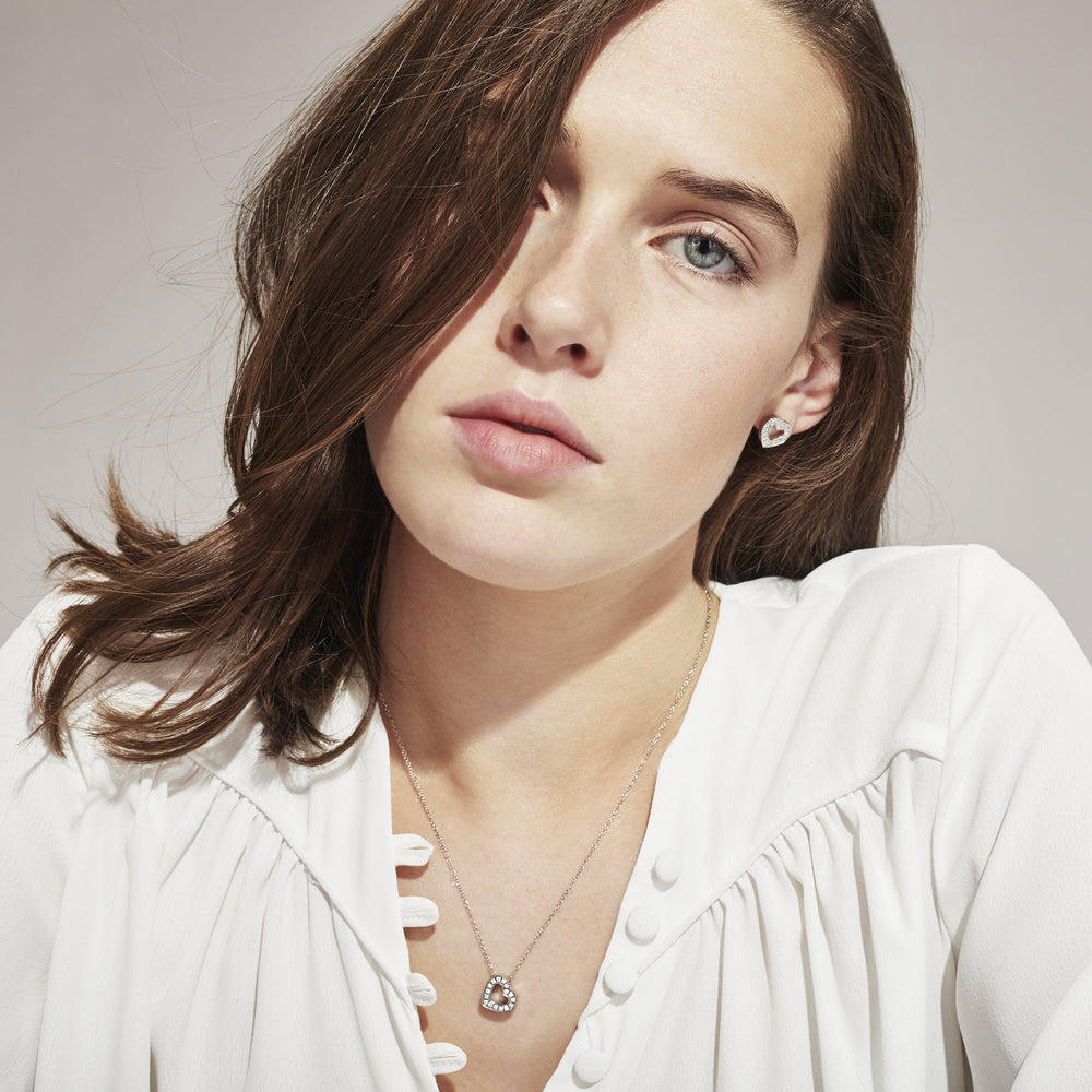 gold heart pendant necklace stainless steel