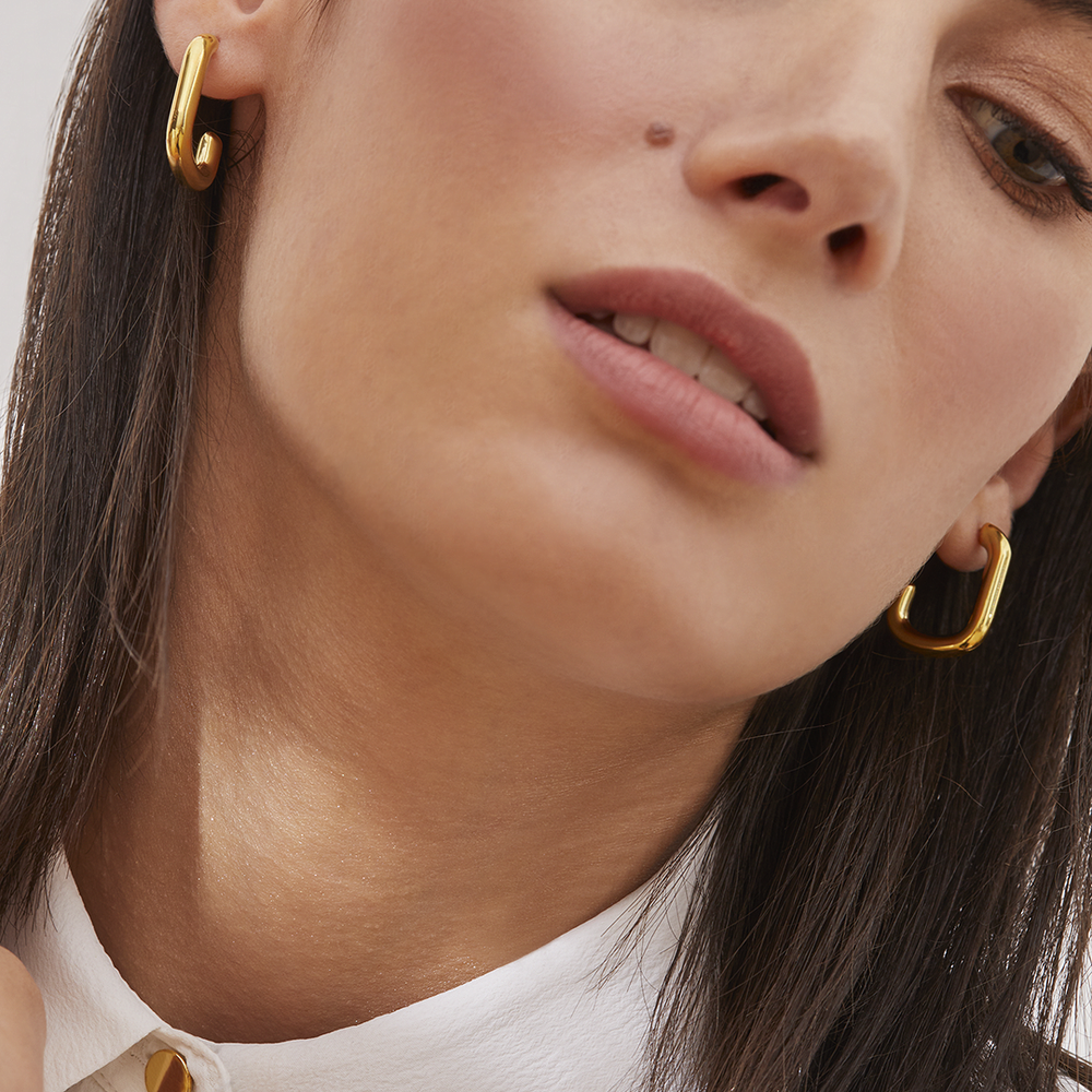 Small square online hoop earrings