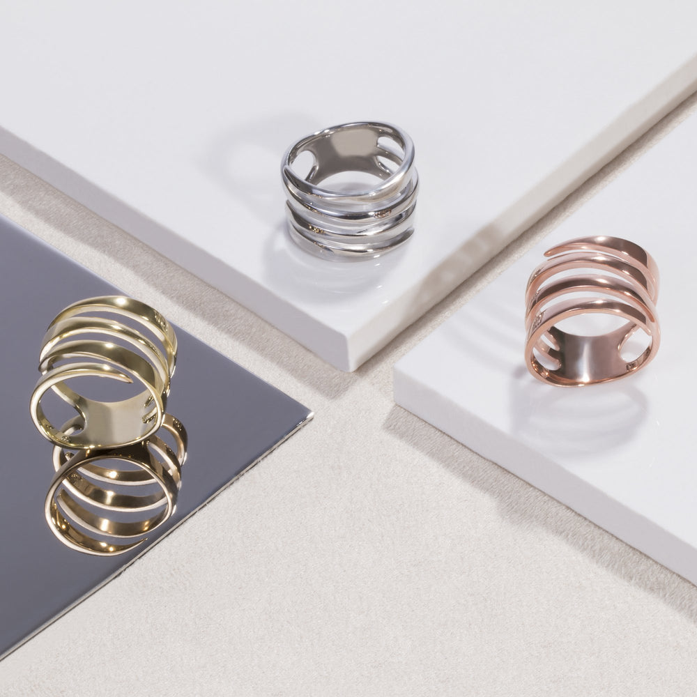 Rose gold store spiral ring